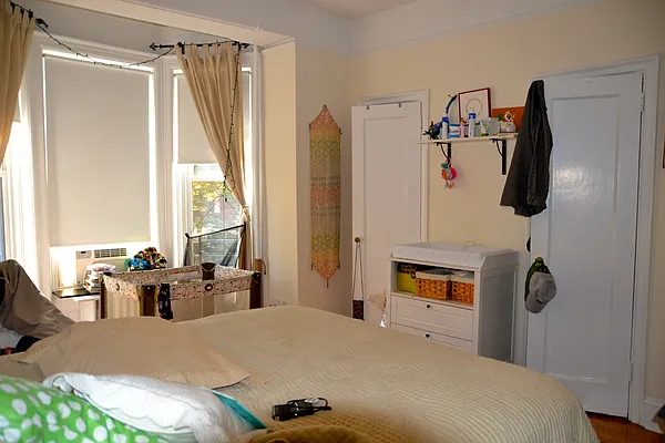 Rented by Oak Tree LLC | media 21