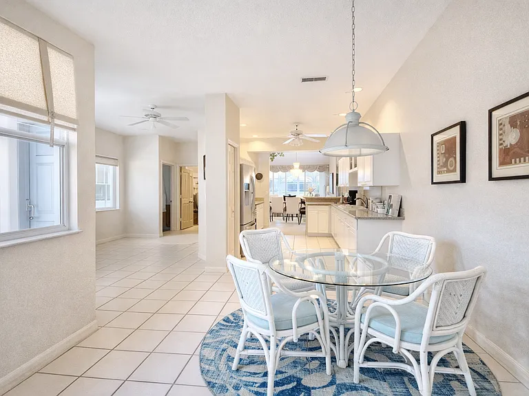 3477 Lake Crest Dr — Photo 13