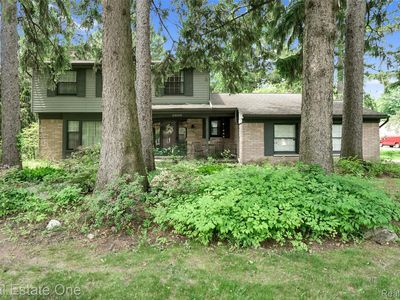 23229 Gilbar St, Novi, MI, 48375