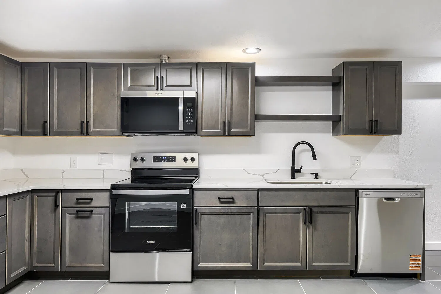2 bed, 997 sqft, $1,895 — Photo 3