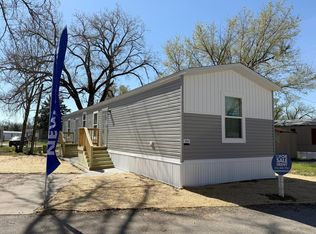 1915 W Macarthur Rd Lot 184, Wichita, KS 67217