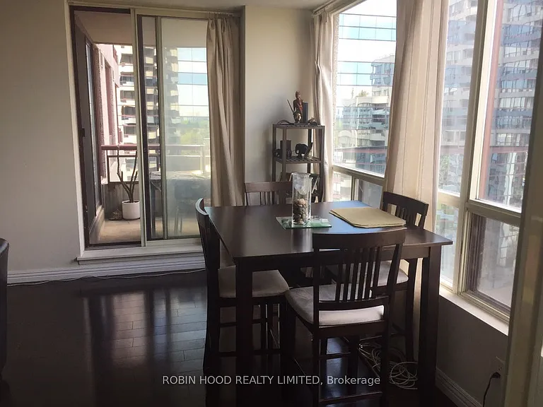 5765 Yonge St #804 — Photo 9