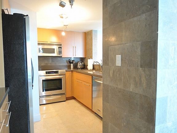 2nd image of 650 West Ave APT 2308