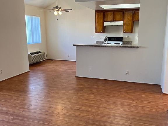 3rd image of 437 E Cedar Ave APT 204