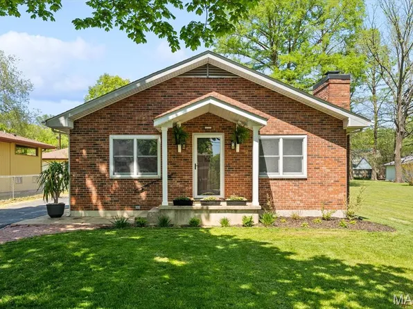 324 Hazel Ave, Belleville, IL 62223