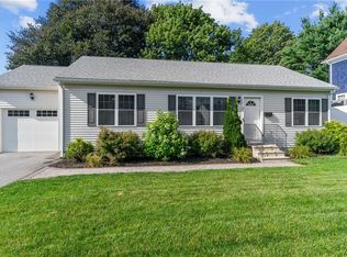 21 Charles St, Cranston, RI 02920