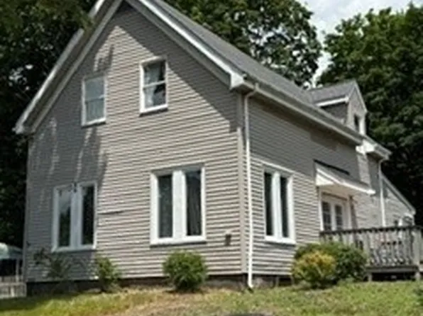 111 Hawthorne St, Weymouth, MA 02189