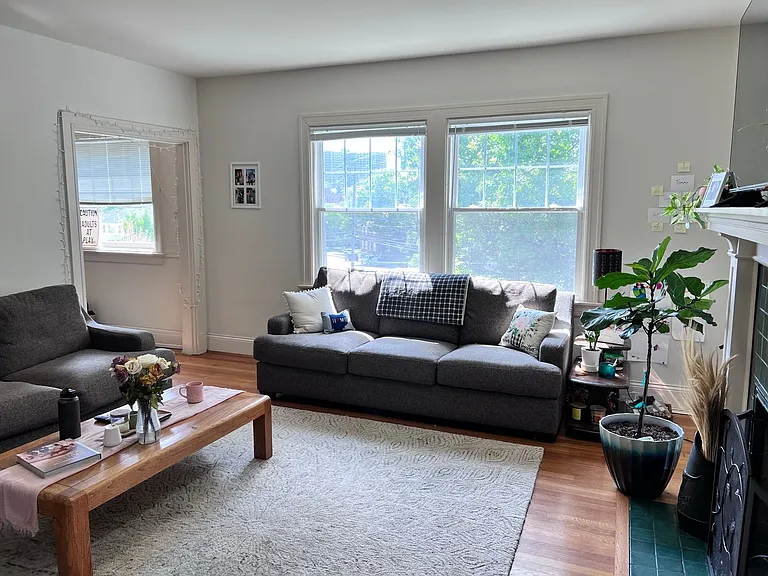 3578 Burch Ave — Photo 8