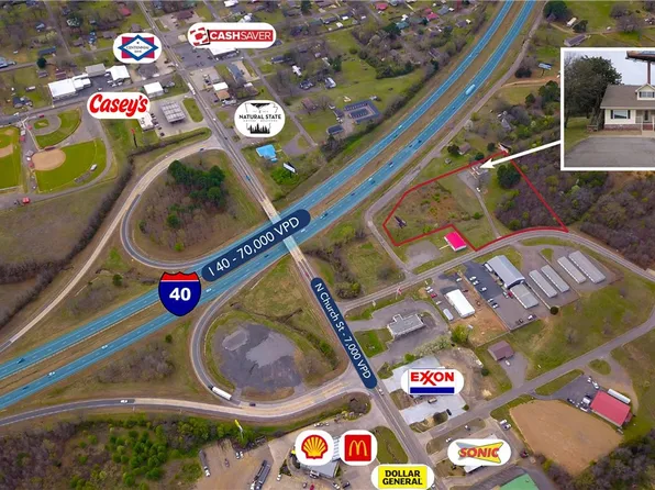 301 Crow Mountain Rd, Russellville, AR 72802