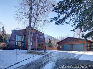 19613 Belduque Ct, Chugiak, AK 99567