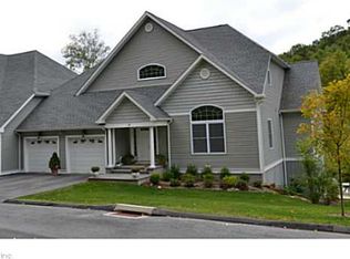 24 Harmony Trl, New Milford, CT 06776