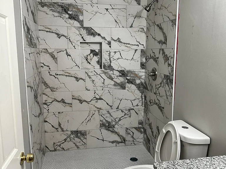 417 Patrick Henry Ct #1 — Photo 19