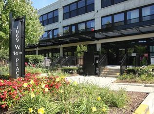 1069 W 14th Pl UNIT 406, Chicago, IL 60608