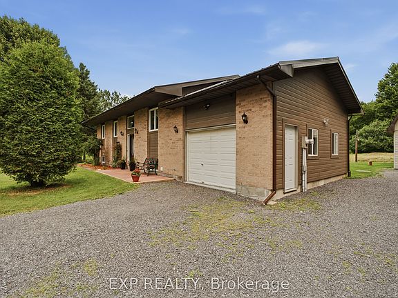 3rd image of 1445 Du Lac Rd