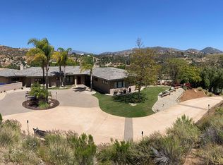 15431 Sleepy Creek Rd, El Cajon, CA 92021