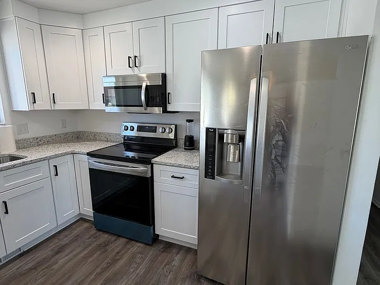 3924 W Dunkeld St — Photo 5