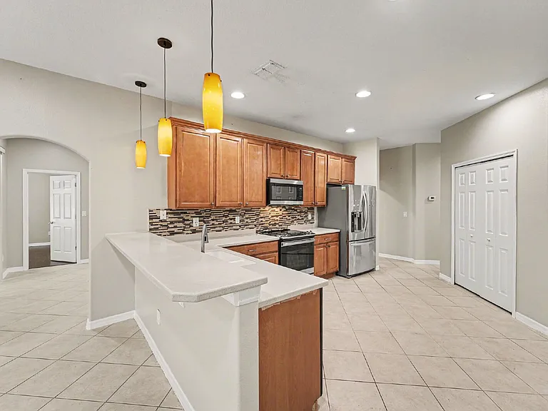 2056 Clapper Trl — Photo 17