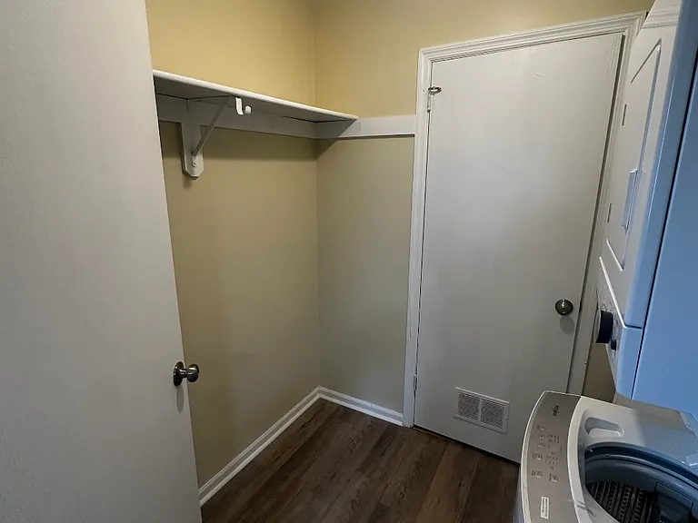 3992 Penn Ave #11 — Photo 9