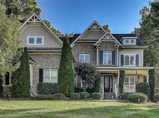 1612 Mount Isle Harbor Dr, Charlotte, NC 28214