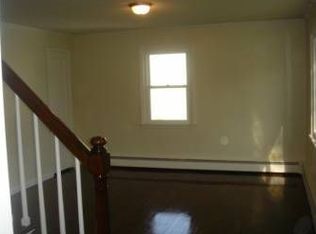 12 Bellflower Rd, Windsor, CT 06095