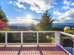 675 Evergreen Ave, Courtenay, BC V9N 6Y1