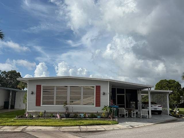 1st image of 3113 State Road 580 #101