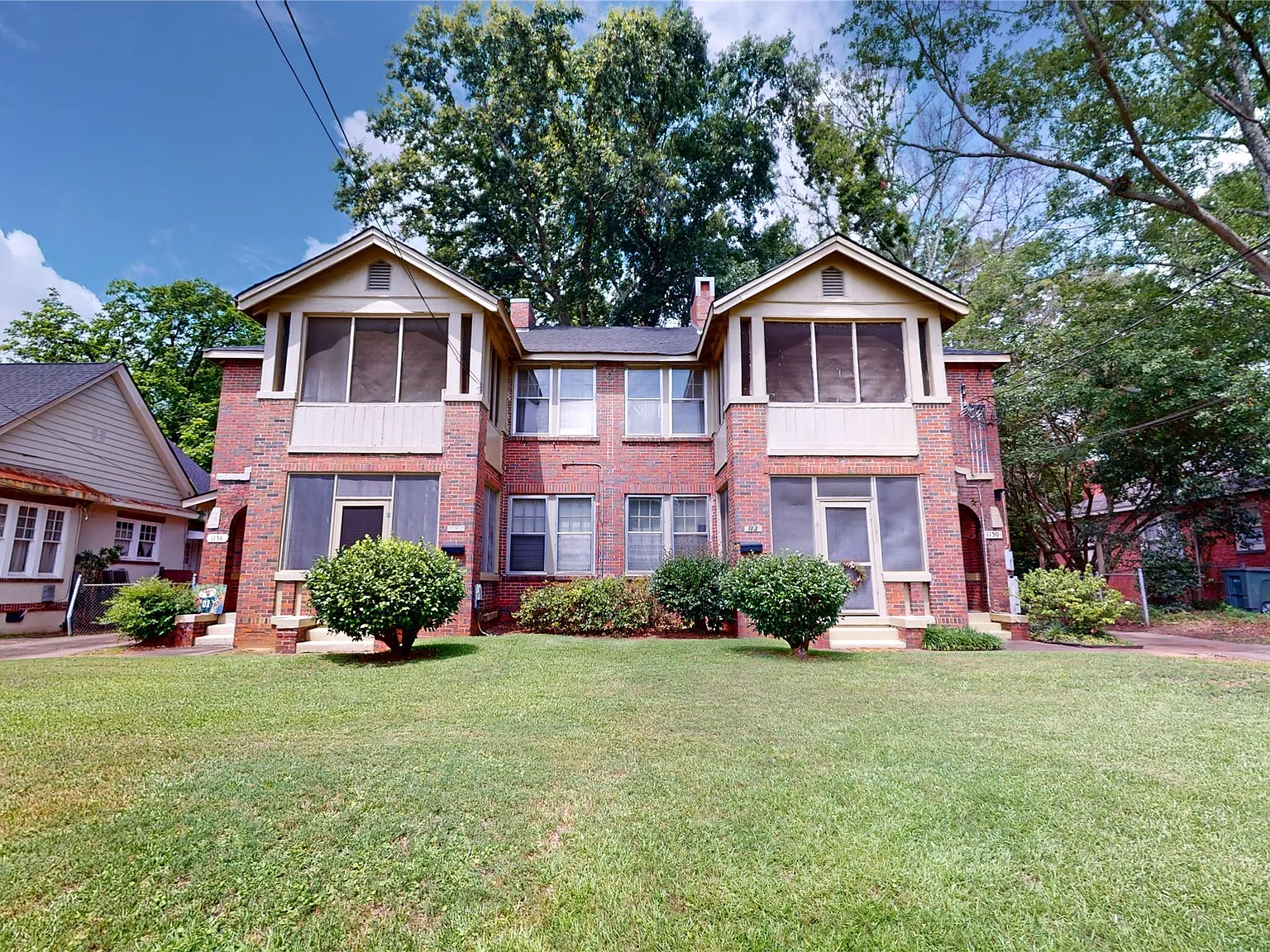 2 bed, 1.0 bath, 900 sqft, $895 — Photo 1