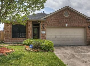 3214 Mossy Bend Ln, Pearland, TX 77581