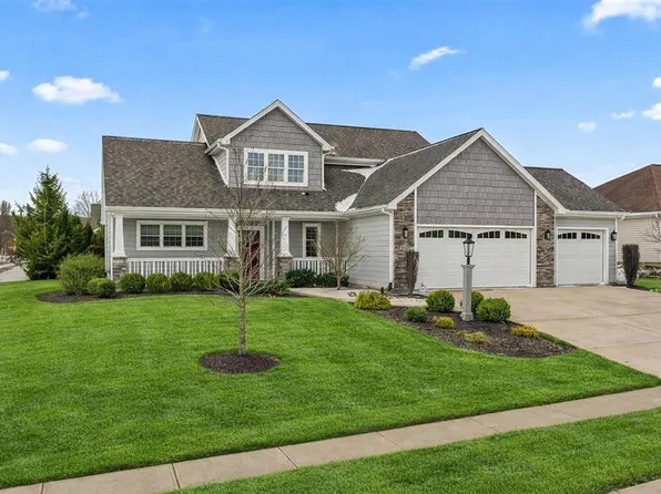 932 Clairborne Dr, Fort Wayne, IN 46818