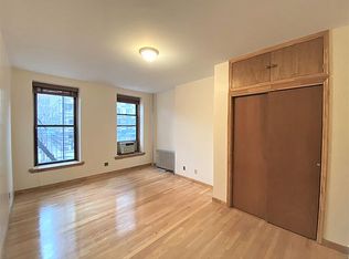 242 E 85th St #2-C, New York, NY 10028
