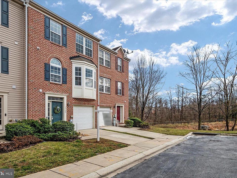 1st image of 7708 Spreading Oak Ln Unit 136