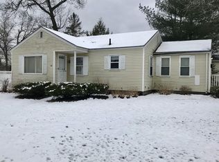 84 Elm St, Methuen, MA 01844