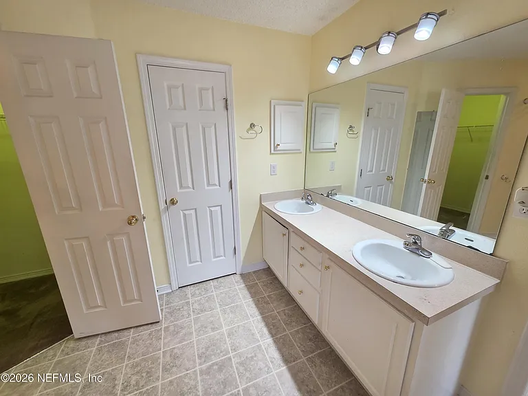1589 Guardian Ct — Photo 30