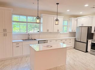 521 Bayfront Dr, Boynton Beach, FL 33435