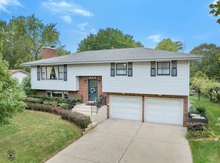 905 Southgate Rd, New Lenox, IL 60451