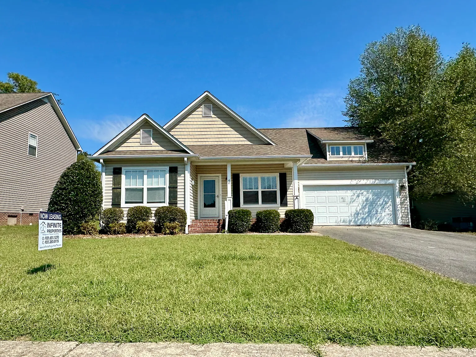 3 bed, 1375 sqft, $1,975 — Photo 1
