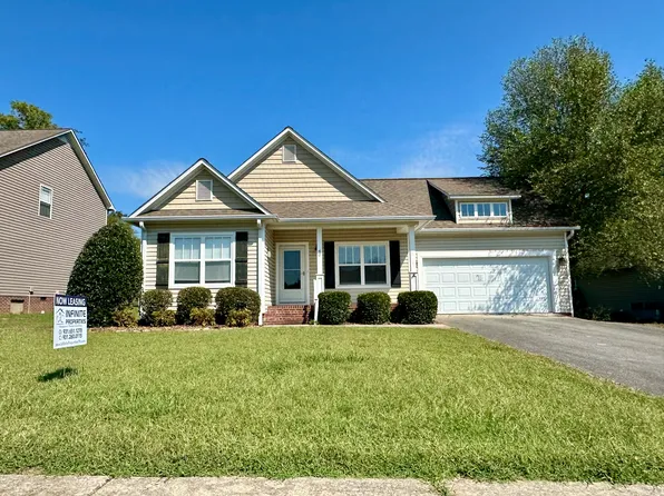 40 Mackay Ln, Cookeville, TN 38506