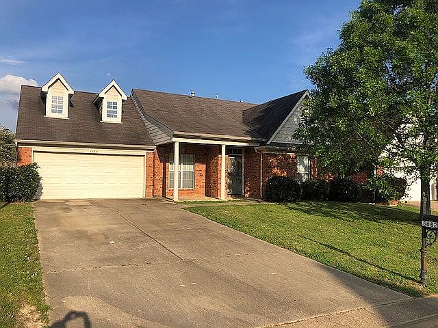 1st image of 5682 Hunters Chase Dr