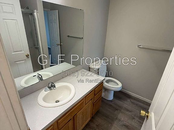 5th image of 1710 Prairie Ave