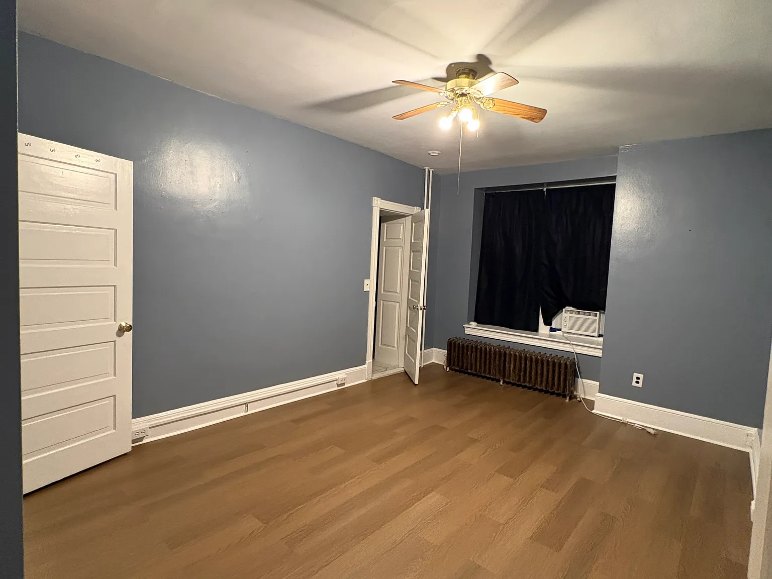 2 bed, 1200 sqft, $1,350 — Photo 2