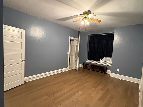 2nd image of 133 Monroe St