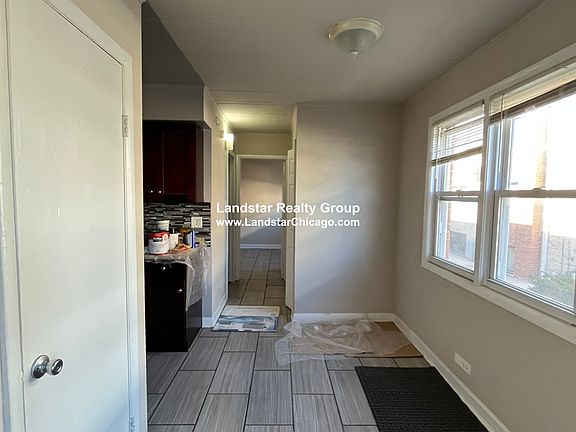 2nd image of 3812 25th St #13
