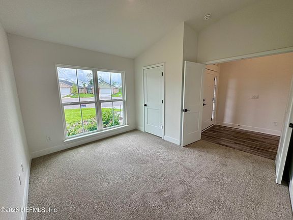 4th image of 3307 MEADOW RIDGE Place