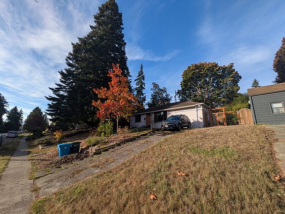 4th image of 16271 10th Ave NE
