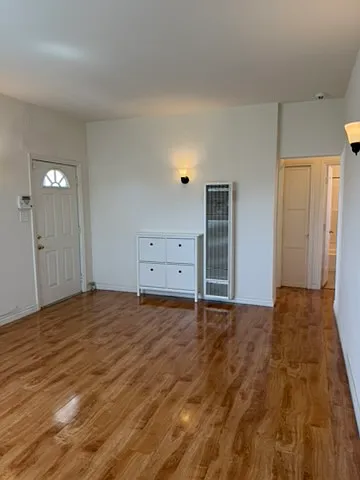 839 N Alexandria Ave — Photo 6