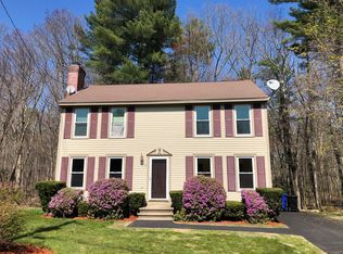 16 Partridge Cir, Hudson, NH 03051