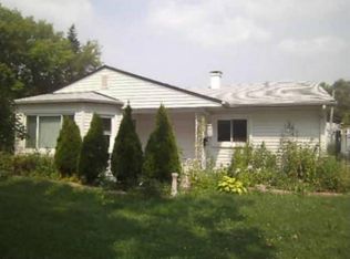 129 E Dennis Rd, Wheeling, IL 60090