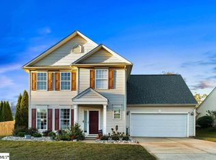 16 Stockbridge Dr, Greer, SC 29650