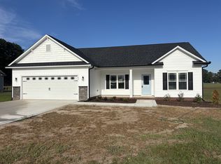 45 Budd Godwin Ln, Dunn, NC 28334
