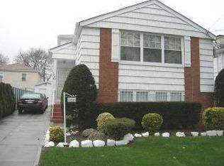 10543 Flatlands 6 St, Brooklyn, NY 11236